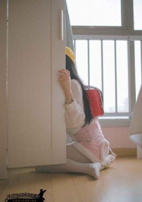 年轻的老师伦理_成人在线观看免费